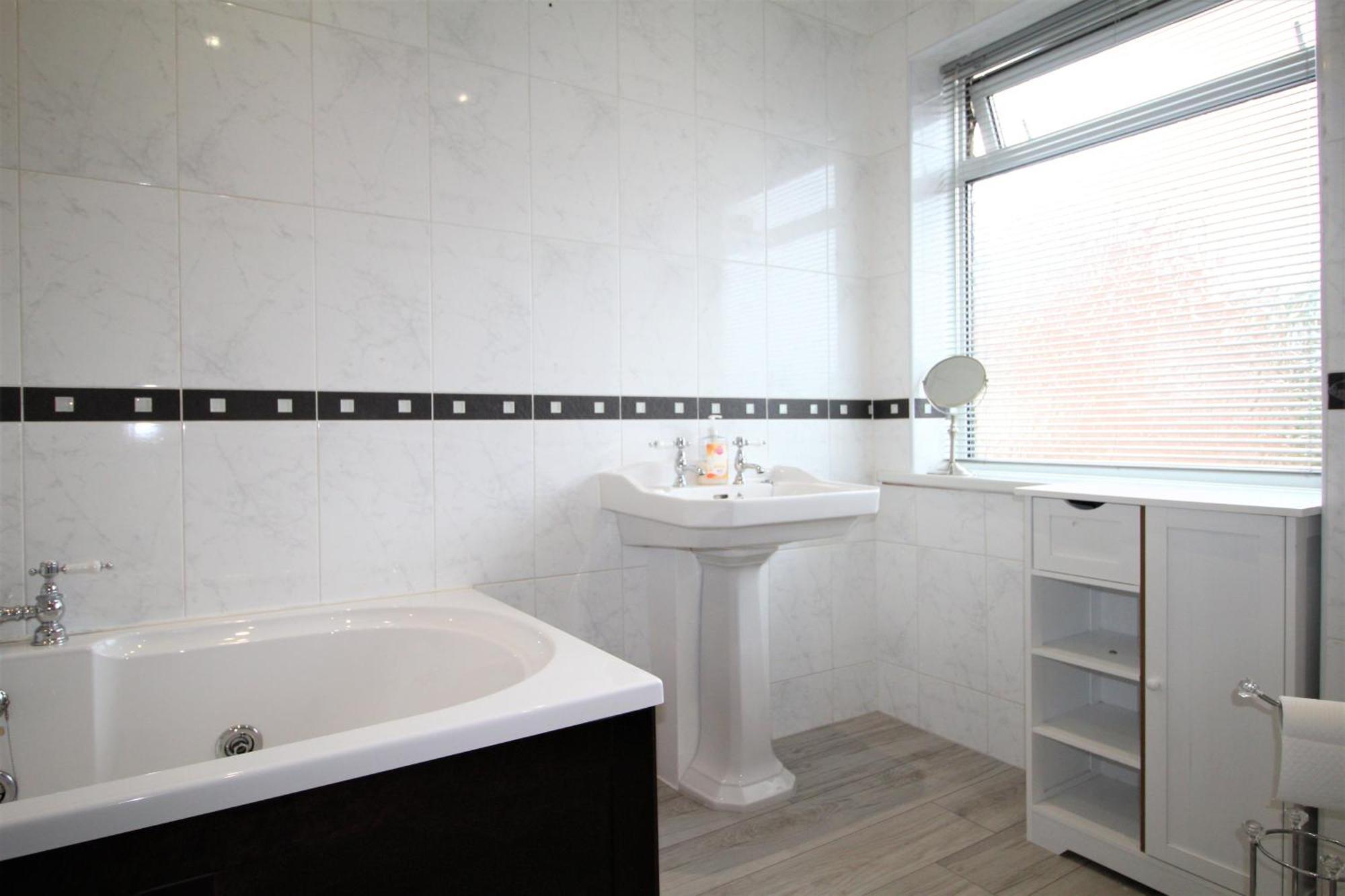 Whitley Bay - Sleeps 6 - Refurbished Throughout - Fast Wifi - Dogs Welcome المظهر الخارجي الصورة